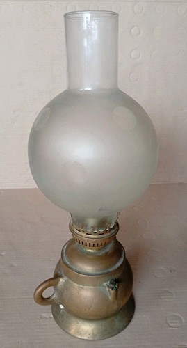 Vecchia lampada petrolio - lampada, a