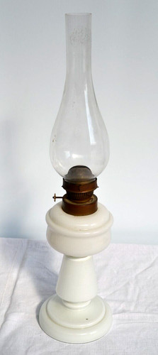 Vecchia lampada petrolio - lampada, a