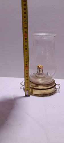 Vecchia lampada lume olio - lampada,